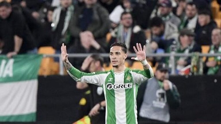 Antony Gemilang, Real Betis Melaju ke Babak 16 Besar Liga Europa