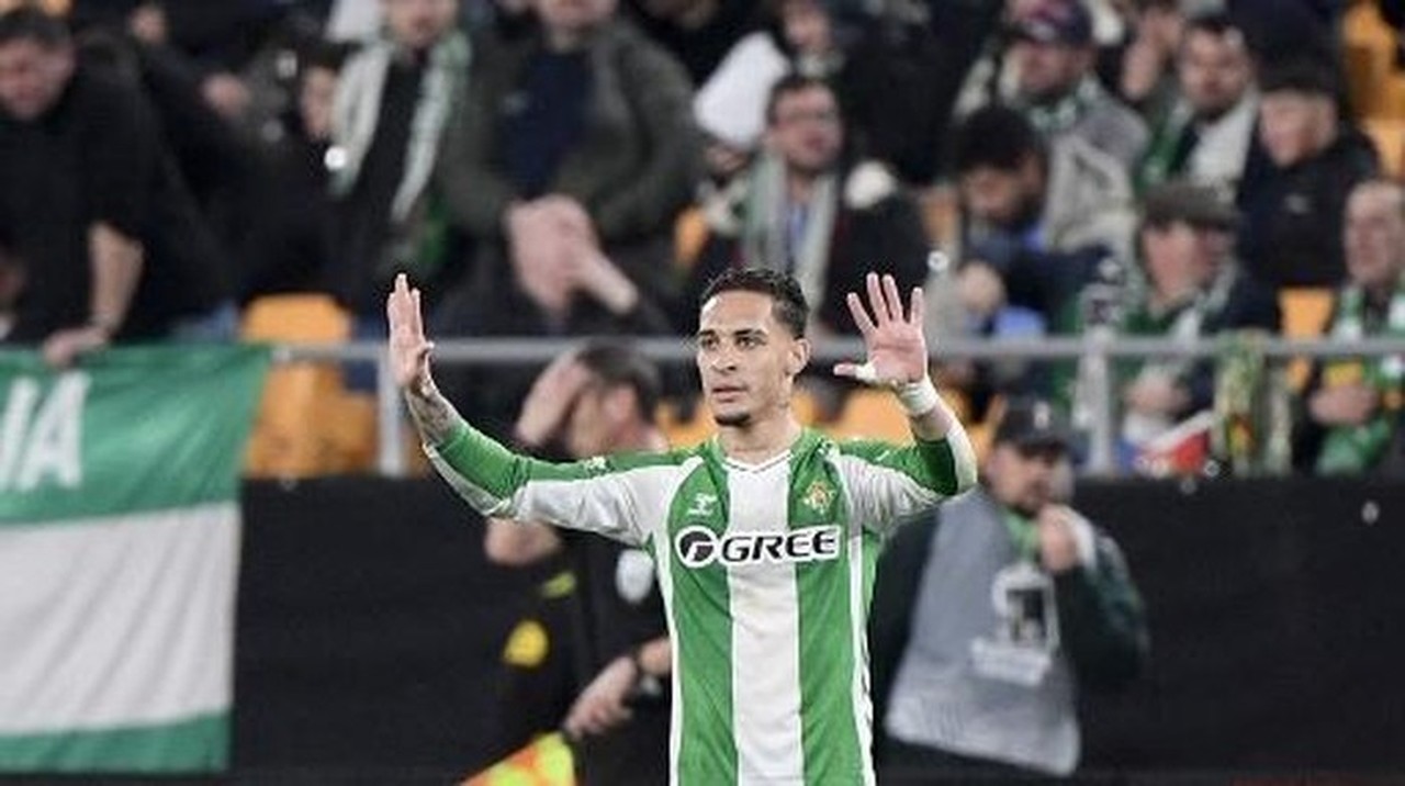 Antony Gemilang, Real Betis Melaju ke Babak 16 Besar Liga Europa