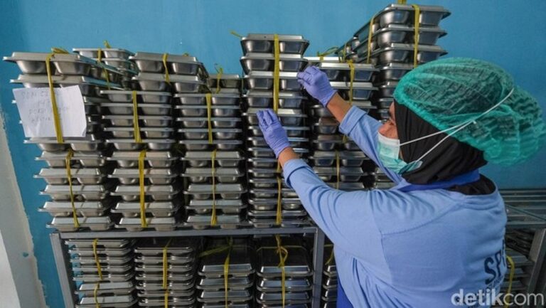 109 Siswa SMAN 2 Kudus Diduga Keracunan Massal Usai Santap Makanan Bergizi Gratis