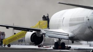 Pesawat Latih Puspenerbal Tergelincir, Runway Bandara Juanda Sempat Ditutup Satu Jam