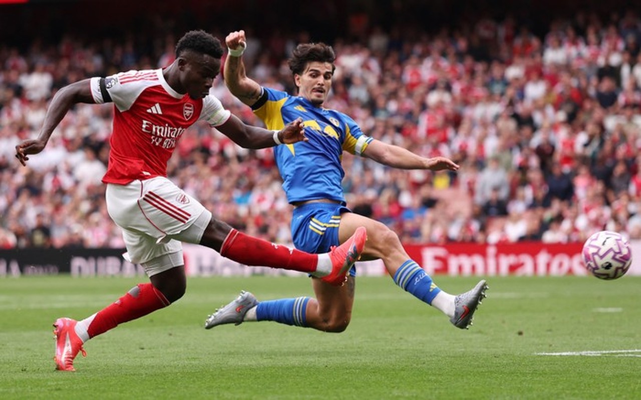 Jadwal Lengkap Sepak Bola Akhir Pekan: Duel Panas Liga Inggris hingga Super League Indonesia