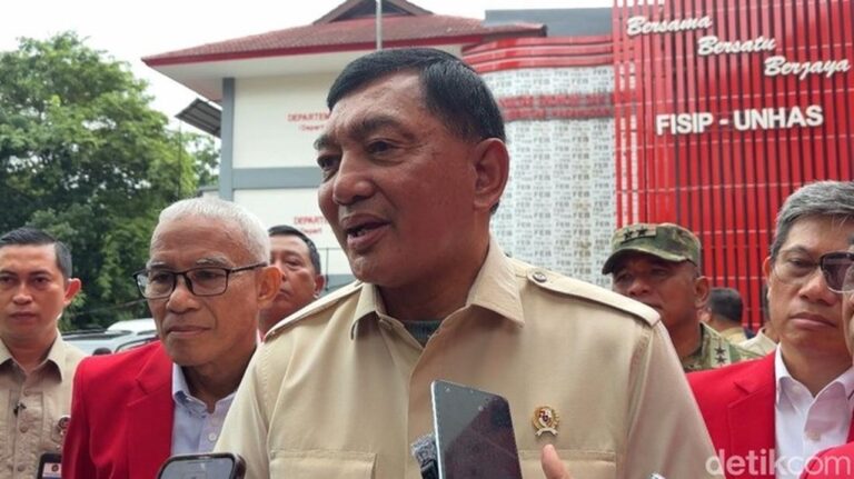 Menhan Sjafrie Ungkap Pertemuan Rahasia Prabowo dengan Tokoh Oposisi Bahas Kepentingan Negara