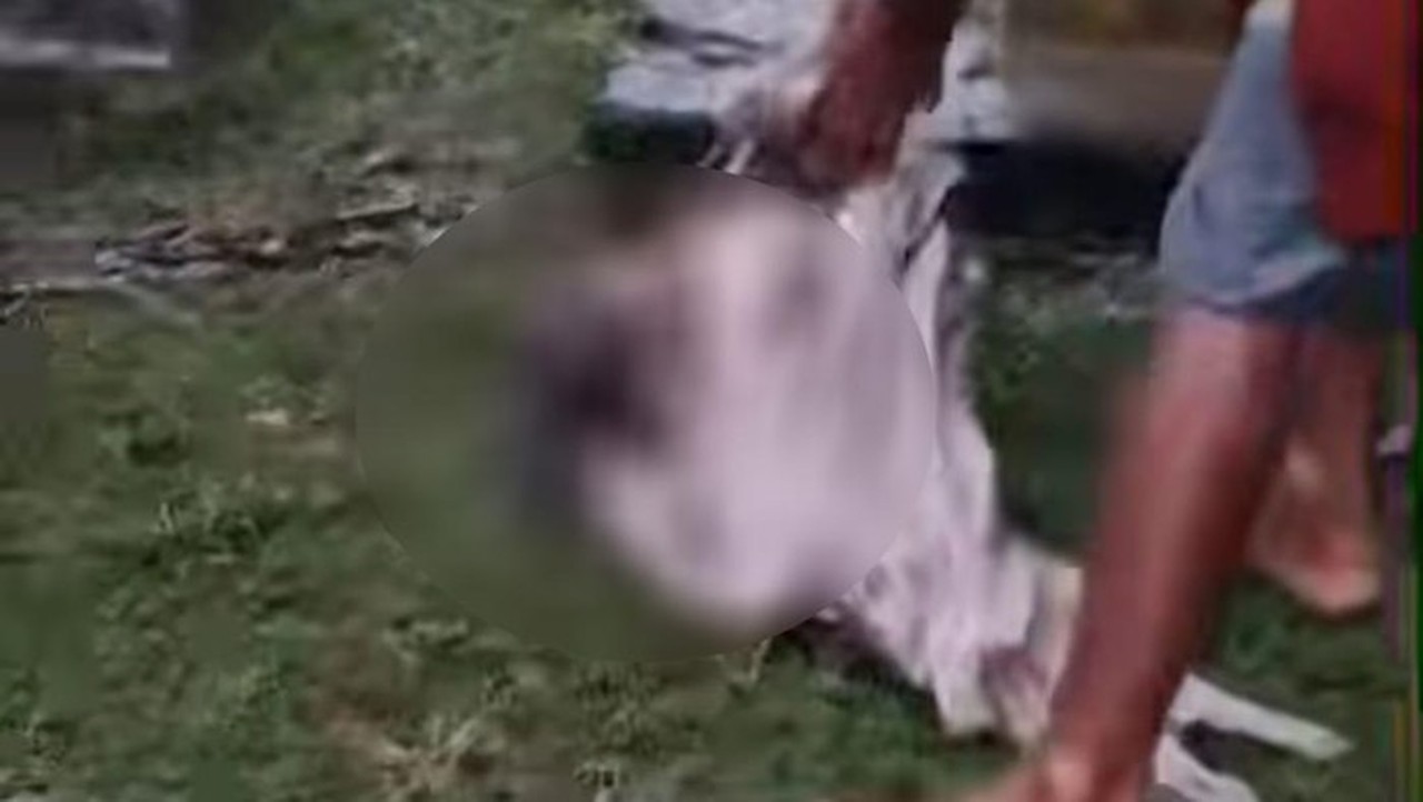 Banjir Bandang Terjang Dompu NTB, Makam Jebol dan Jasad Anak Kecil Terseret Arus Banjir Bandang Terjang Dompu NTB, Makam Jebol dan Jasad Anak Kecil Terseret Arus