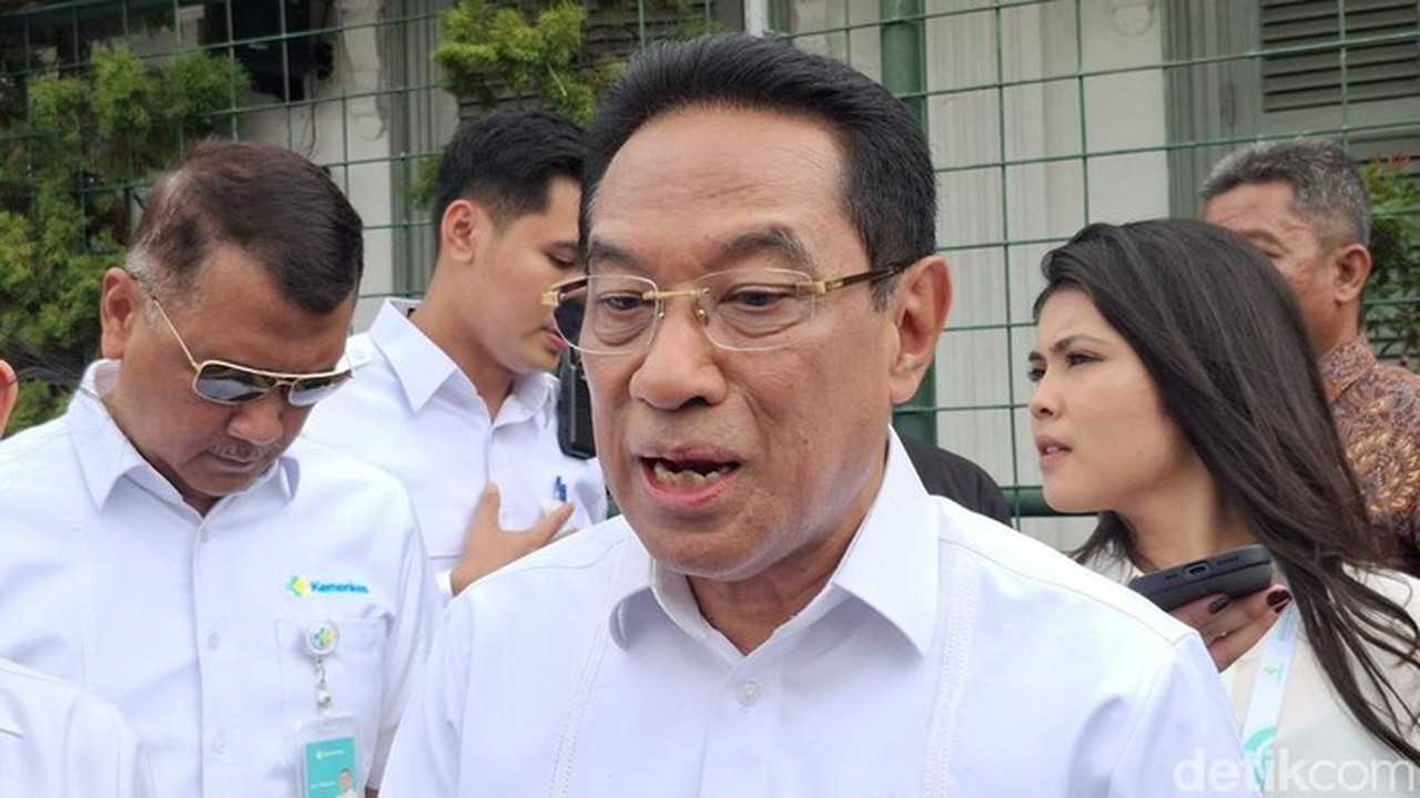 Wamenkes Benjamin: Stunting Perlu Penanganan Medis Khusus, MBG Hanya Langkah Awal Wamenkes Benjamin: Stunting Perlu Penanganan Medis Khusus, MBG Hanya Langkah Awal