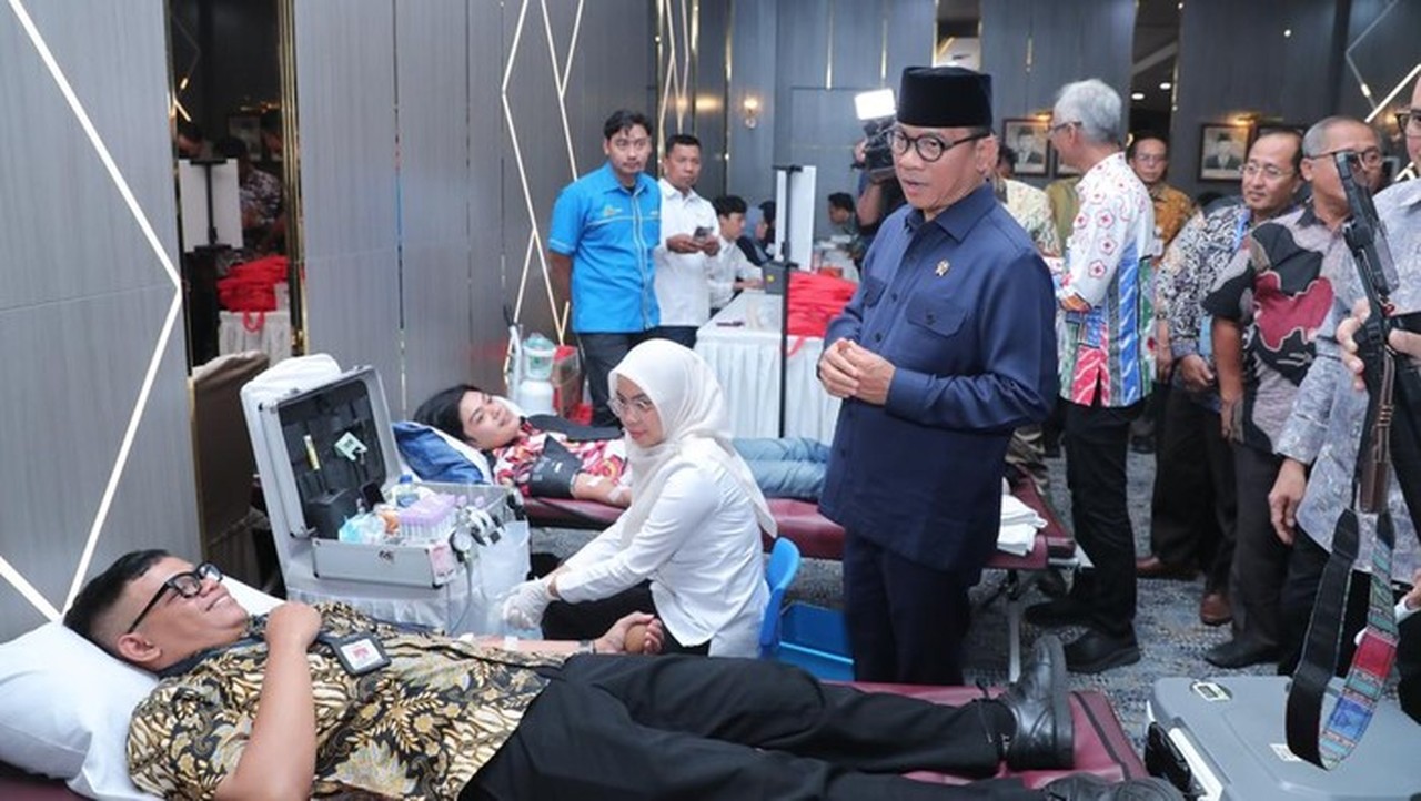 Menteri Yandri Susanto Luncurkan Gerakan Nasional Donor Darah dari Desa untuk Indonesia