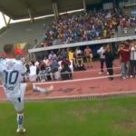 Aksi Kocak Damian Diaz: Tendang Bola ke Staf Klub Saat Perkenalan di Guayaquil City