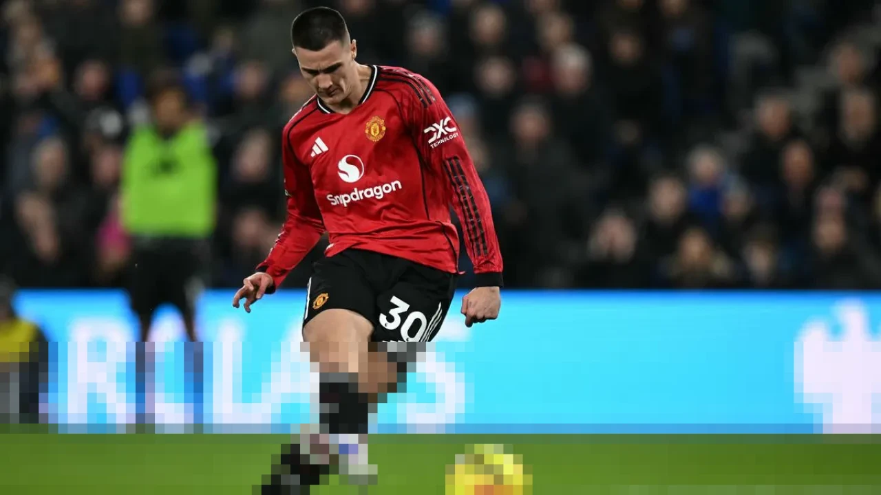 Benjamin Sesko Kian Bersinar, Ungguli Ekitike dan Gyokeres dalam Perburuan Striker Top Eropa