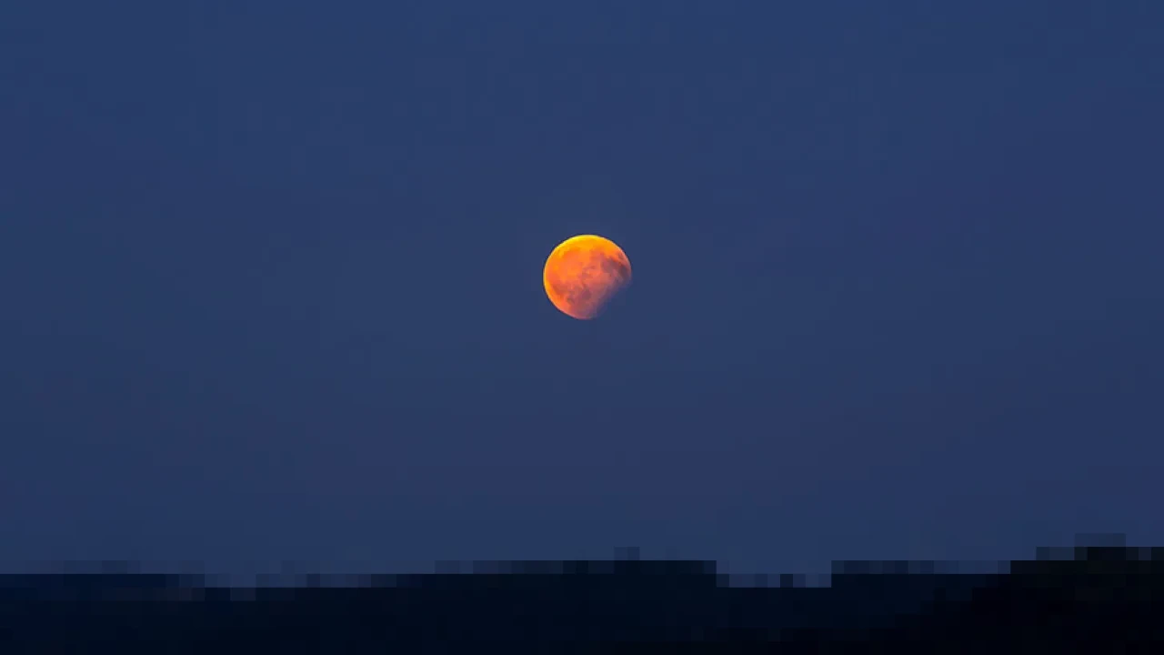 Gerhana Bulan Total 3 Maret 2026 Akan Hiasi Langit Indonesia, Catat Waktu Puncaknya
