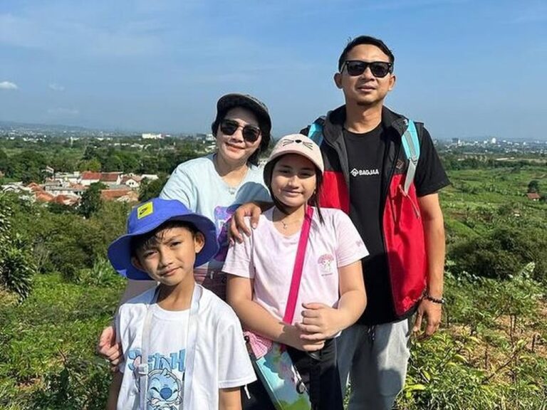 Aden Bajaj Ungkap Perbedaan Mencolok Hobi Anak: Putri Suka Tampil, Putra Alergi Kamera