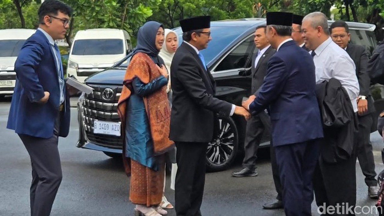 Juda Agung Tiba di Istana Jelang Pelantikan Wamenkeu, Adies Kadir Jadi Hakim MK