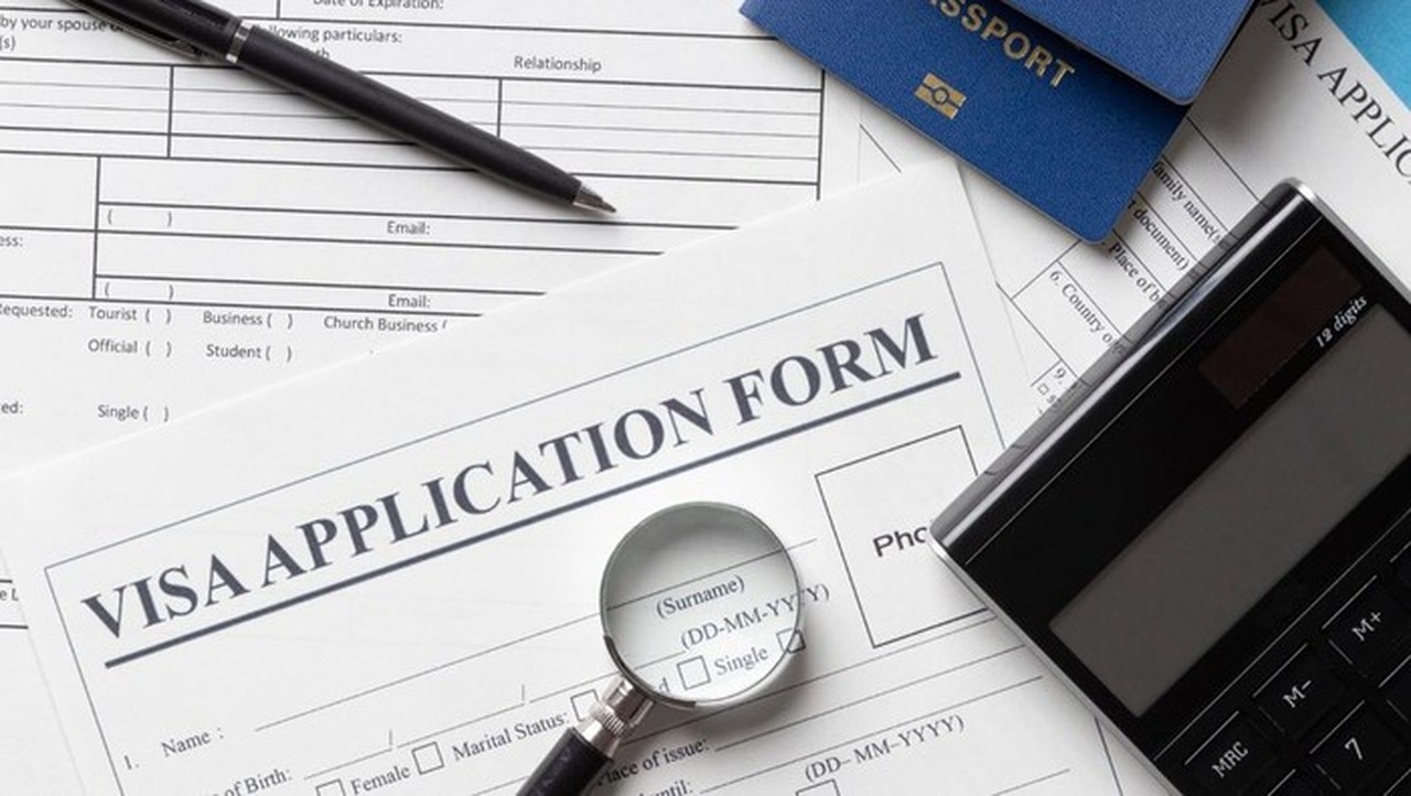 Beda GCI dan Golden Visa: Izin Tinggal Panjang untuk WNA, Mana yang Lebih Menguntungkan?