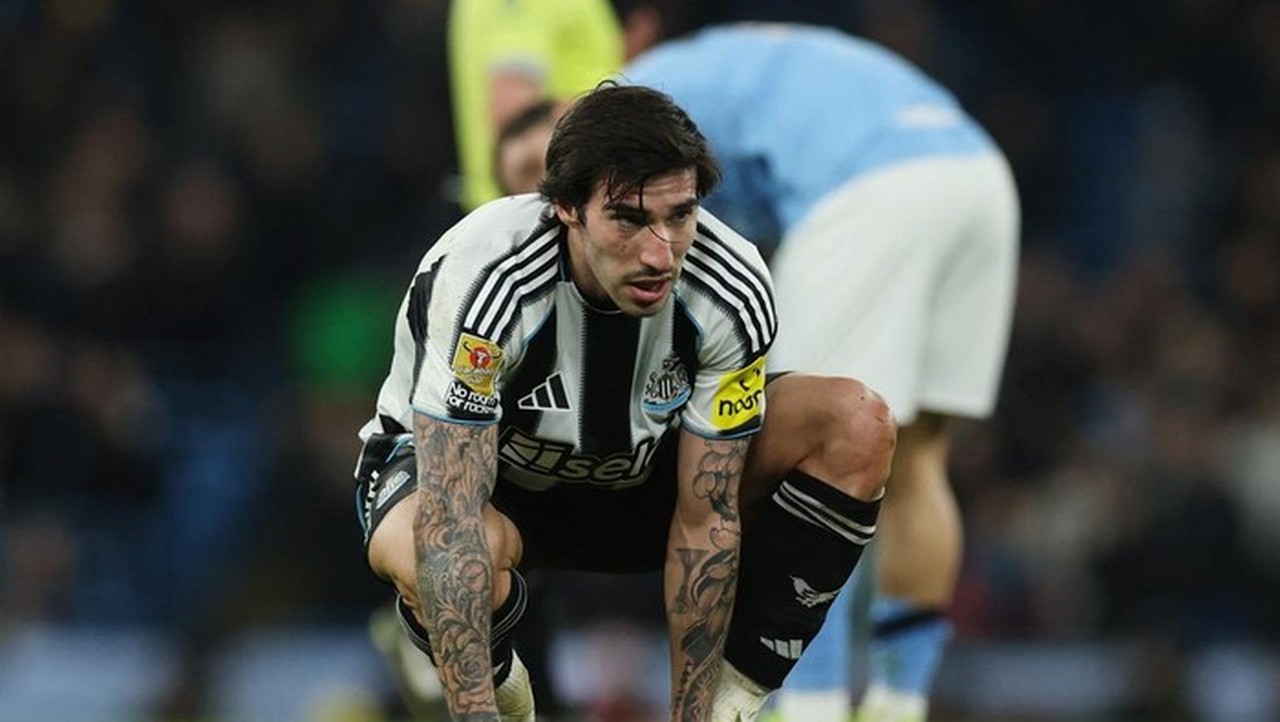 Sandro Tonali Fokus Bawa Newcastle ke Liga Champions, Masa Depan Dibahas Musim Panas