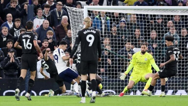 Tottenham Hotspur Tahan Manchester City 2-2 dalam Laga Sengit Liga Inggris