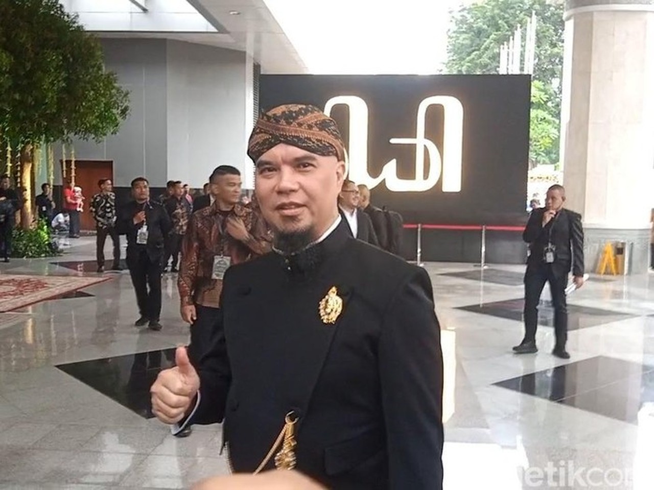 Ahmad Dhani Bocorkan Inisial Calon Cucu Pertamanya: Berawalan Huruf S dengan Nuansa Prancis