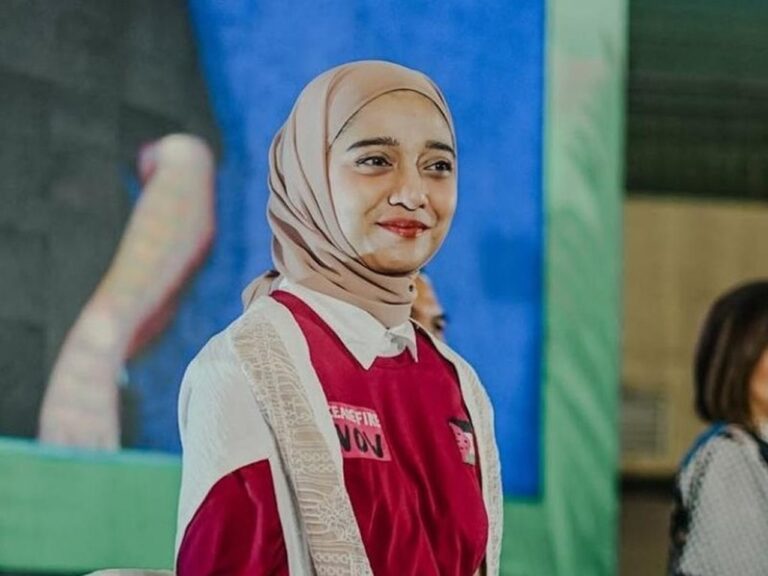 Dipulangkan dari Petugas Haji 2026, Chiki Fawzi Ditenangkan Ikang Fawzi dan Sang Kakak