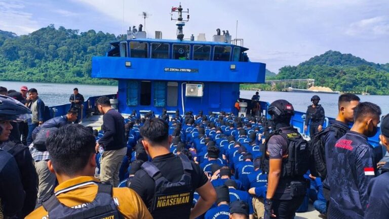 214 Napi Berisiko Tinggi Dipindahkan ke Nusakambangan dari Jakarta dan Jateng