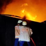 Kebakaran Gudang Dekorasi di Tangsel: Kerugian Taksiran Capai Rp 7 Miliar, 11 Jam Pemadaman