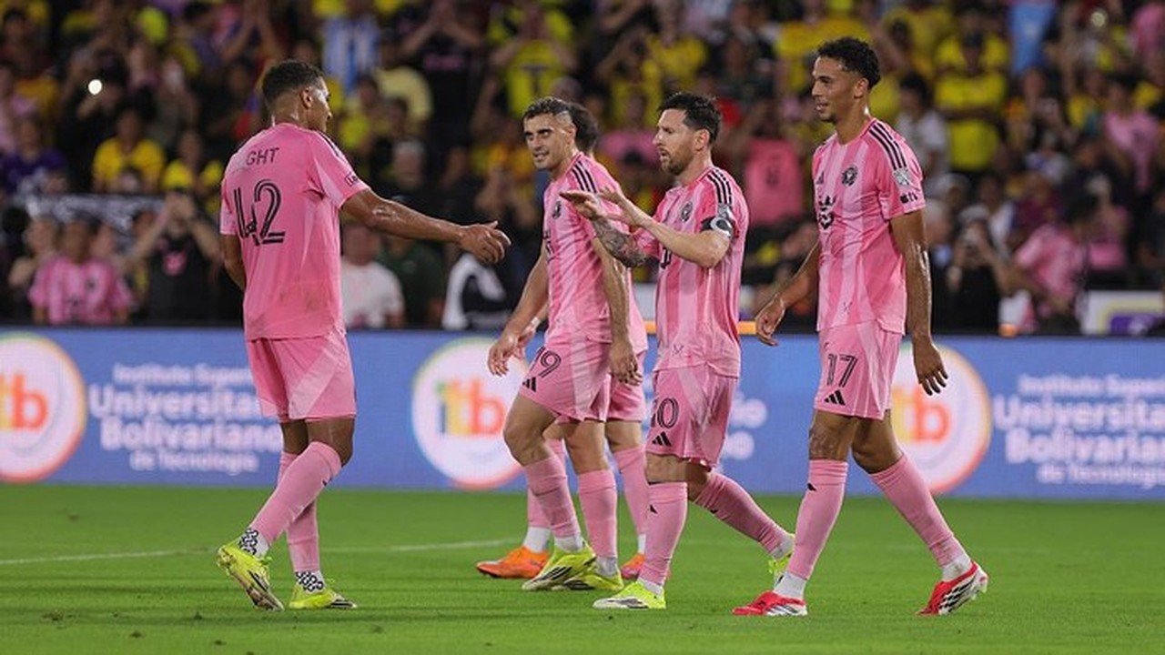 Lionel Messi Buktikan Kelasnya di Usia Senja, Cetak Gol Indah di Laga Pramusim Inter Miami