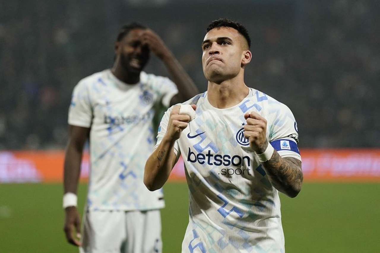 Lautaro Martinez Samai Rekor Legenda Inter, Masuk 3 Besar Pencetak Gol Terbanyak