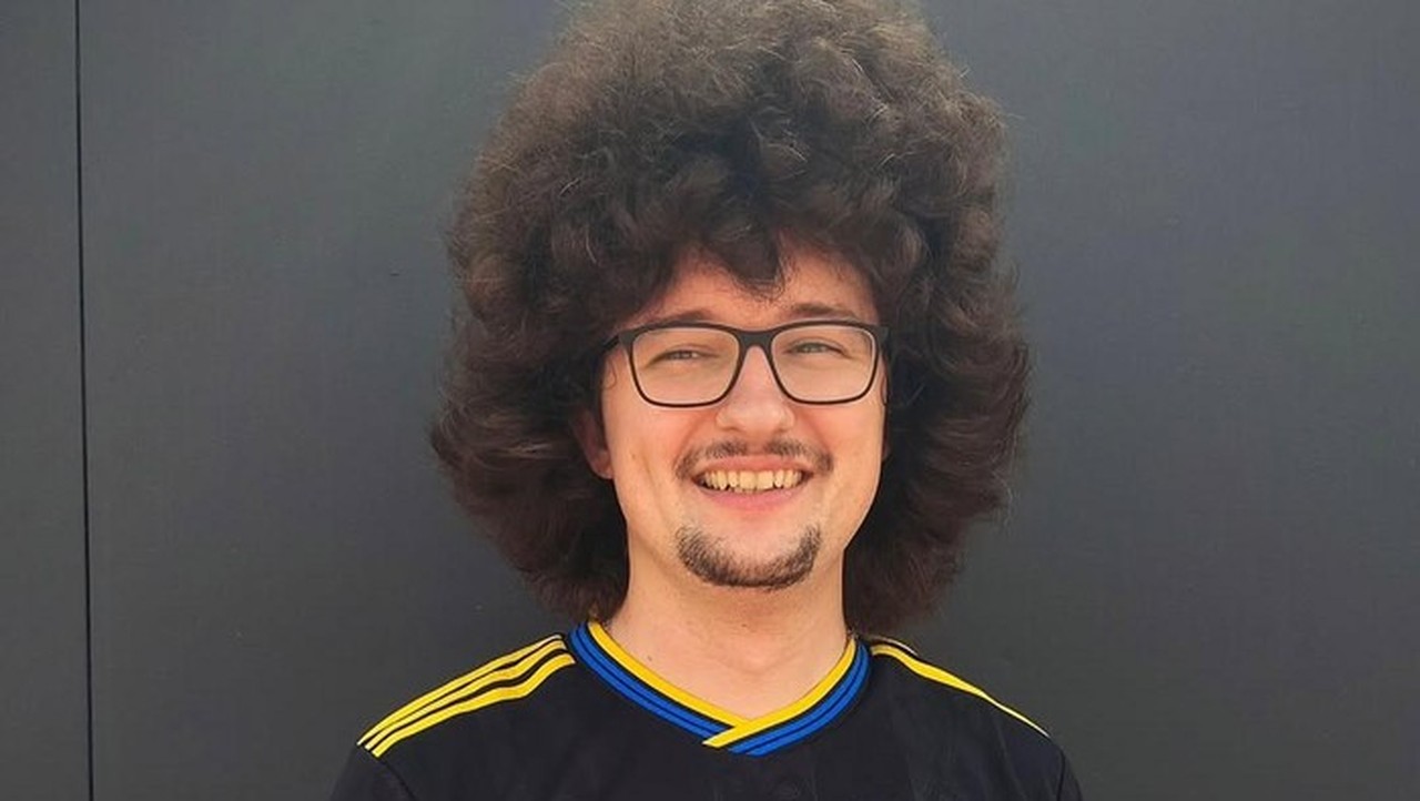 Manchester United Raih Kemenangan Dramatis, Fans Frank Ilett Selangkah Lagi Cukur Rambut