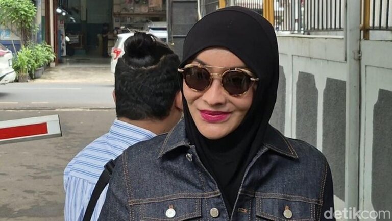 Doktif Hadiri Sidang Praperadilan Richard Lee di PN Jakarta Selatan, Harap Keadilan Hakim Doktif Hadiri Sidang Praperadilan Richard Lee di PN Jakarta Selatan, Harap Keadilan Hakim