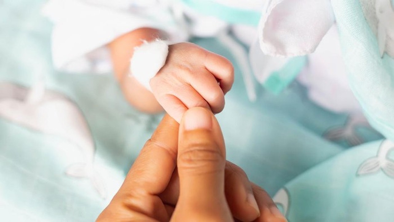 Sejoli Tinggalkan Bayi Baru Lahir di Apartemen Bekasi, Ditemukan Berlumur Darah