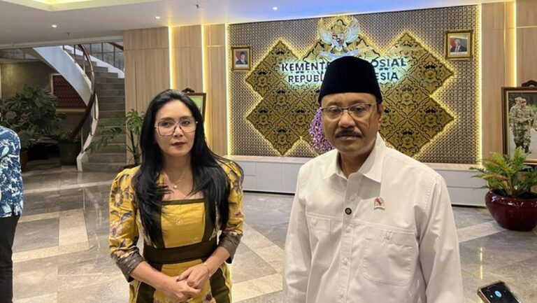 Gus Ipul dan Rieke Diah Pitaloka Sepakat Perkuat Akurasi Data Tunggal untuk Bansos Tepat Sasaran