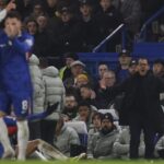 Chelsea Ditahan Imbang Leeds, Liam Rosenior Soroti Masalah Fokus Pemain