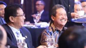 Menteri Trenggono dan Purbaya Pamer Foto Bersama Usai Adu Argumen Anggaran Kapal di Medsos