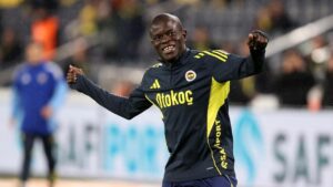 Jurnalis Arab Saudi Terbang ke Turki Demi Saksikan Debut N’Golo Kante Sebagai Balasan Kebaikan