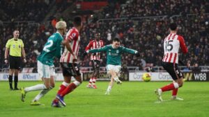 Babak Pertama Sunderland vs Liverpool Berakhir Tanpa Gol, The Reds Dominan