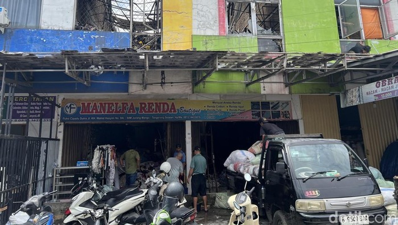 Korban Kebakaran Cipadu Tangsel Selamatkan Dagangan, Kerugian Tembus Miliaran Rupiah