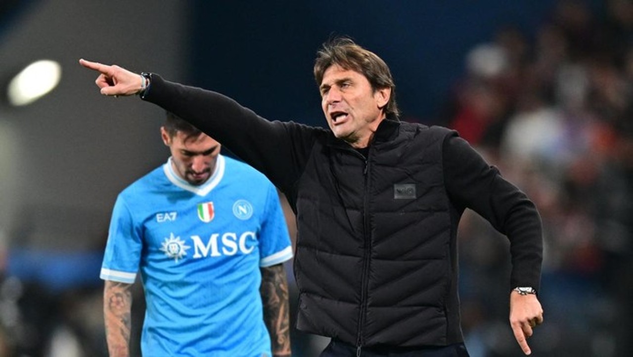 Antonio Conte: Napoli Harus Banyak Berdoa untuk Kejar Scudetto di Tengah Badai Cedera