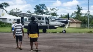 Pesawat Smart Air Ditembaki di Papua, Pilot dan Kopilot Tewas Saat Berusaha Lari ke Hutan