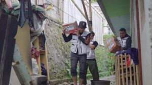 BRI Peduli Salurkan Bantuan Langsung untuk Korban Bencana Longsor Cisarua Bandung Barat