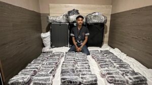 Kurir Narkoba Malaysia Tertangkap di Dumai, 99.600 Butir Happy Five Disita