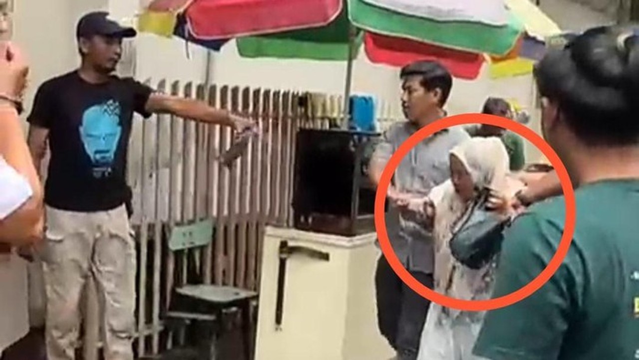 Emak-emak di Makassar Gasak Perhiasan Rp 2 Miliar Usai Bakar Toko Emas