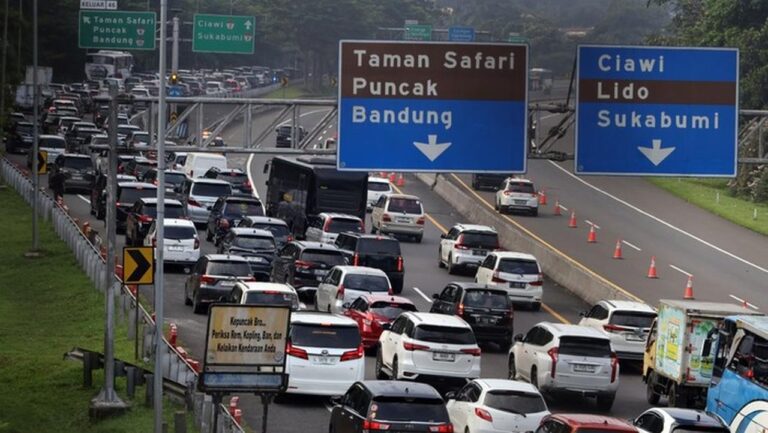 Ganjil Genap dan One Way Diberlakukan di Puncak Bogor Selama Libur Imlek 2026