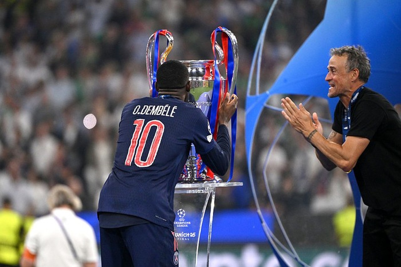 Luis Enrique Puji Kualitas Ousmane Dembele, Kode PSG Tak Mau Ditinggal?