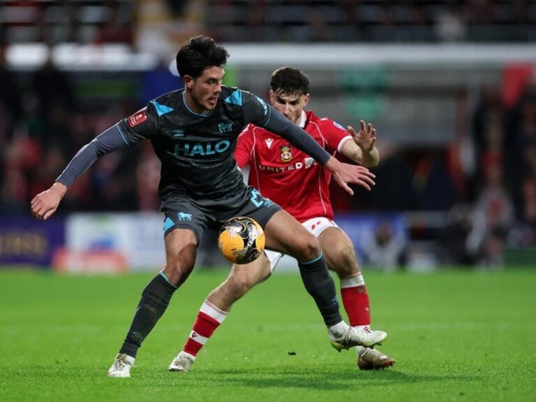 Elkan Baggott Starter di Piala FA: Statistik Bertahan Apik, Namun Ipswich Tersingkir Elkan Baggott Starter di Piala FA: Statistik Bertahan Apik, Namun Ipswich Tersingkir