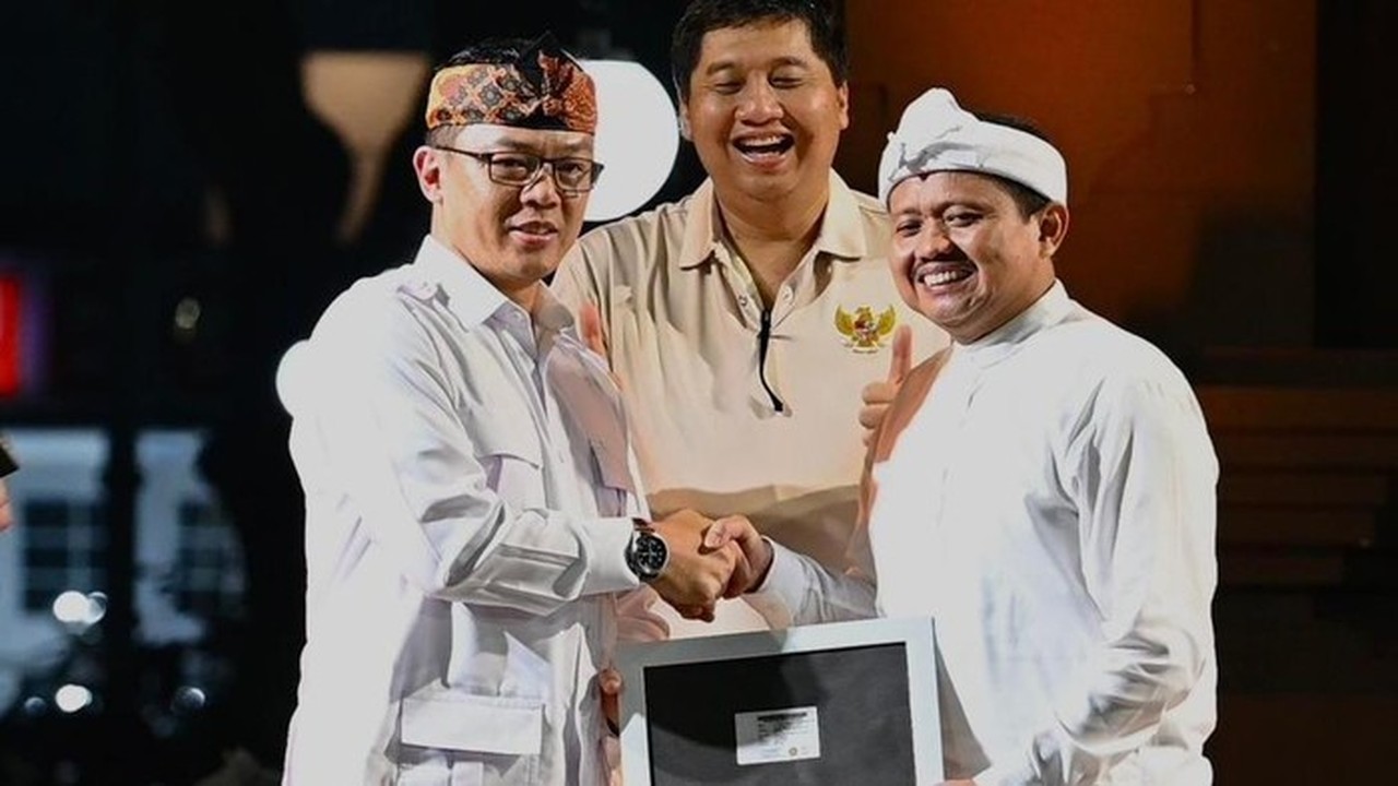 Bupati Sumedang Dony Ahmad Munir Resmi Bergabung ke Partai Gerindra, Sekjen Sugiono Beri Pesan Khusus