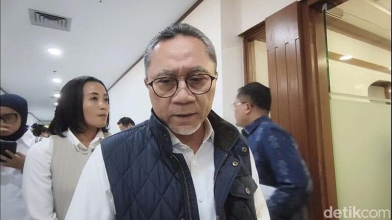 Menu Makan Bergizi Gratis untuk Siswa Muslim Saat Ramadan: Kurma dan Roti