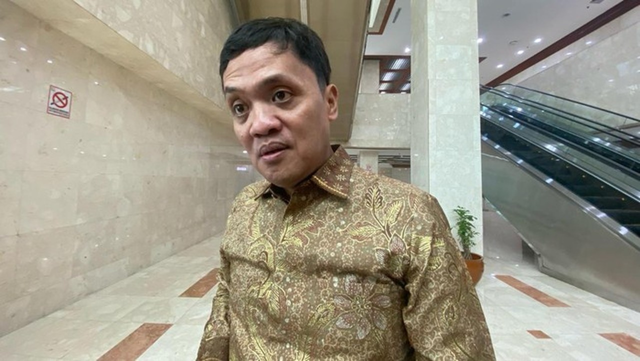 DPR Dukung Polri Tindak Tegas Eks Kapolres Bima yang Terjerat Narkoba