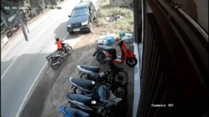 Bocah 7 Tahun di Pasuruan Tewas Mengenaskan Ditabrak Mobil Saat Duduk di Atas Motor