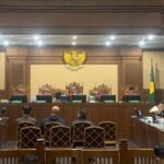 Hakim Cecar Eks Pejabat Kemendikbudristek Soal ‘Sulap’ Harga Chromebook Rp 3 Juta Jadi Rp 6 Juta