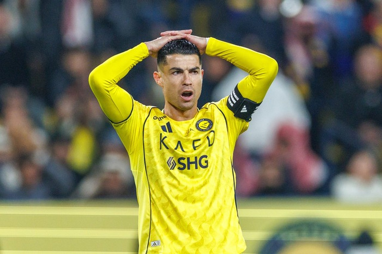 Ronaldo Belum Juara Bersama Al Nassr, Al Hilal Justru Borong 8 Trofi Ronaldo Belum Juara Bersama Al Nassr, Al Hilal Justru Borong 8 Trofi