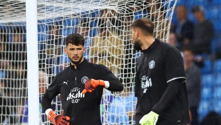 Nasib James Trafford di Manchester City Tak Pasti Akibat Kedatangan Gianluigi Donnarumma Nasib James Trafford di Manchester City Tak Pasti Akibat Kedatangan Gianluigi Donnarumma