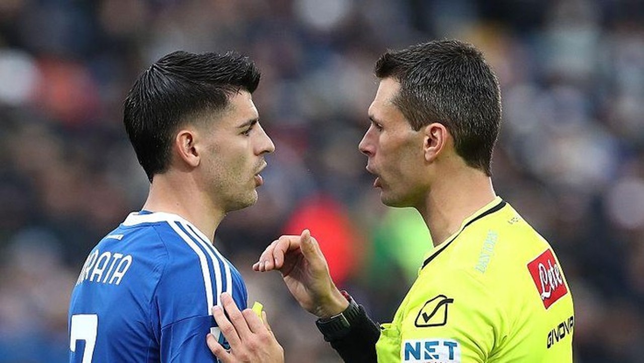 Cesc Fabregas Kritik Keras Alvaro Morata: Jangan Main Bola Jika Mudah Terpancing Emosi