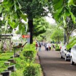 Jelang Ramadan, TPU Karet Bivak Jakarta Pusat Dipadati Peziarah