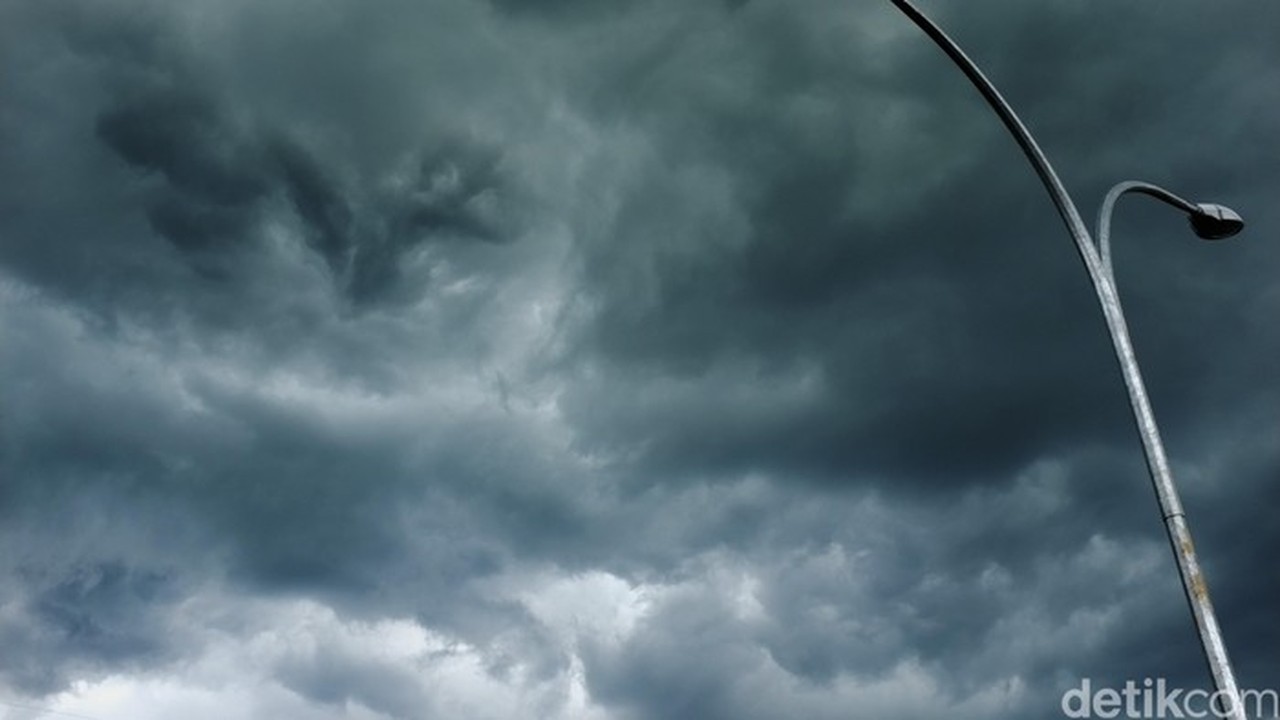 Cuaca Bandung Berawan Tebal, Hilal Ramadan 1447 H Diprediksi Tak Terlihat